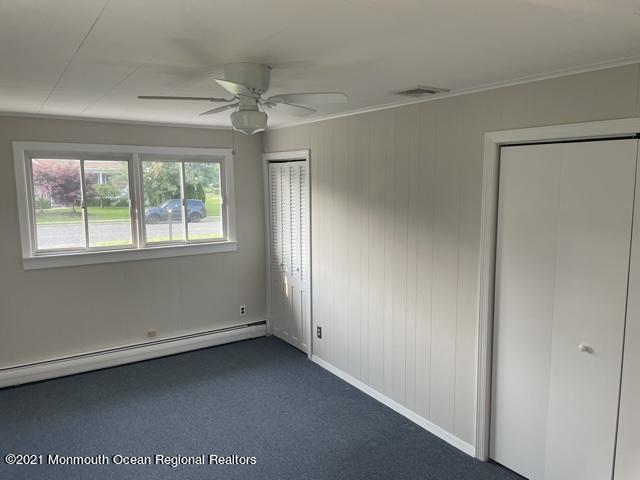 Building Photo - 16 Community Dr