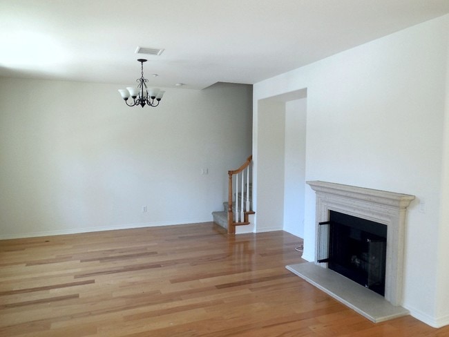 Building Photo - 3355 Shadetree Way