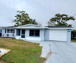 Building Photo - Fully Remodeled 3bed/2bath  Home with Bonus Room & Modern Upgrades