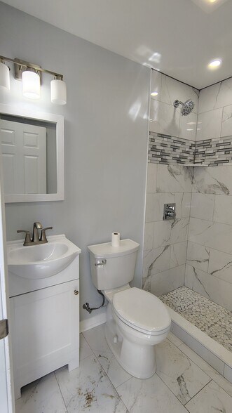 Building Photo - 3412 N 19th St
