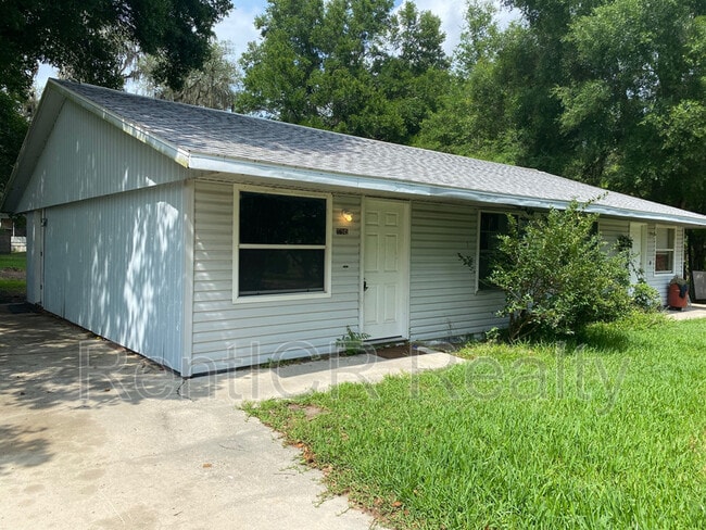Primary Photo - 37845 Crystal Way