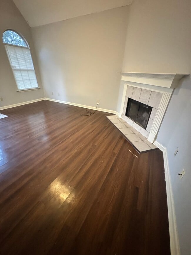 Building Photo - 1271 Brady Hollow Ln