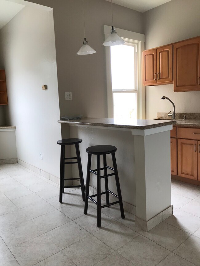 Building Photo - 3099 Market St