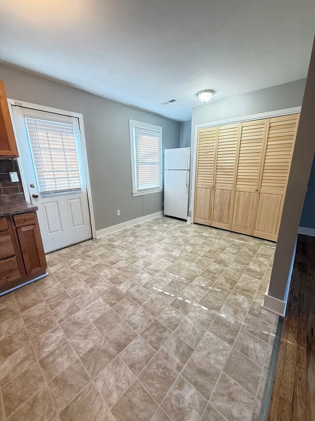 Building Photo - 4 Bed 2 Bath Home in Union City, TN!!