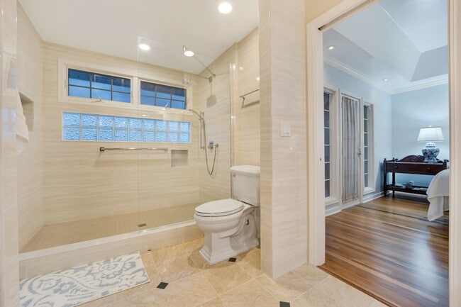 Building Photo - Luxury 4 Bed/4Bath Kailua