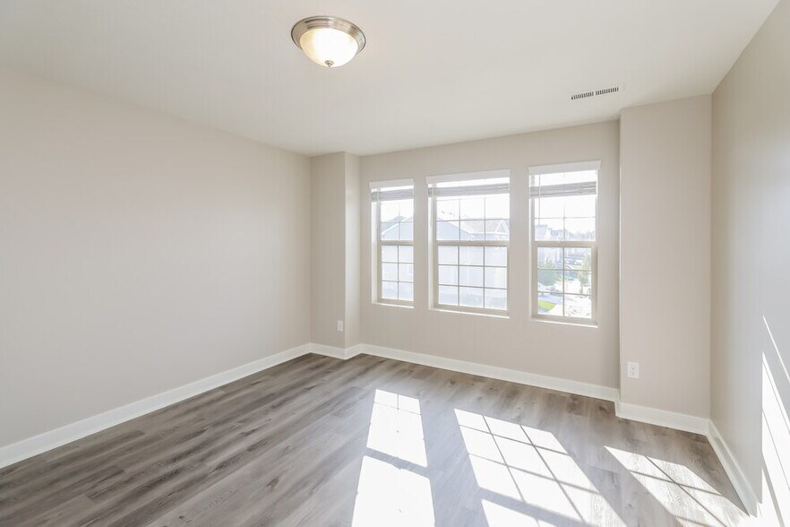Building Photo - 1778 Haven Pkwy