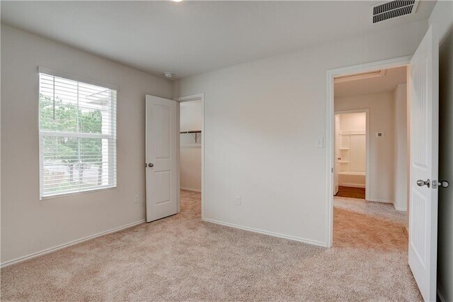 Building Photo - 14500 Fitzgibbon Dr