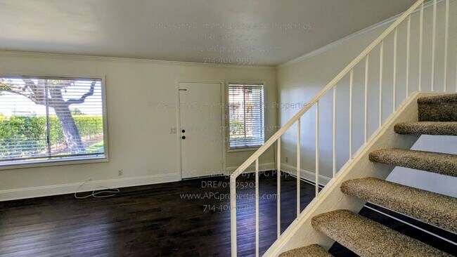 Building Photo - 4800 Daroca Way