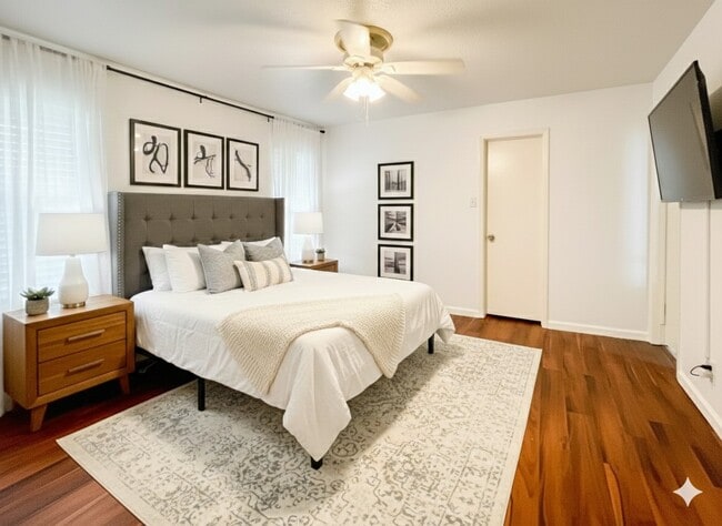 Building Photo - 9506 Riverside Lodge Dr