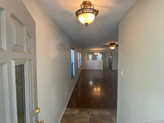 Building Photo - 16407 Runaway Crown