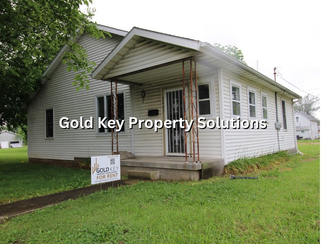 Primary Photo - 3 Bed 1 Bath Home For Rent W/ Basement! (S...