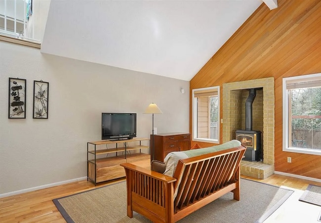 Building Photo - 3664 NW Wisteria Pl