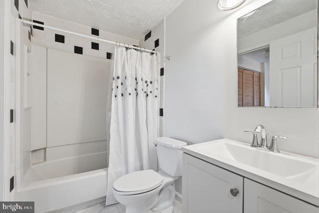 Building Photo - 739 Brethour Ct