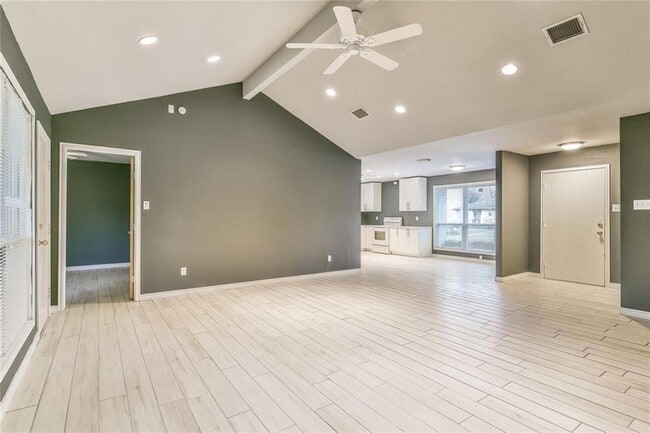 Building Photo - 10427 Eagle Glen Dr