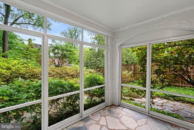 Building Photo - 5222 Duvall Dr
