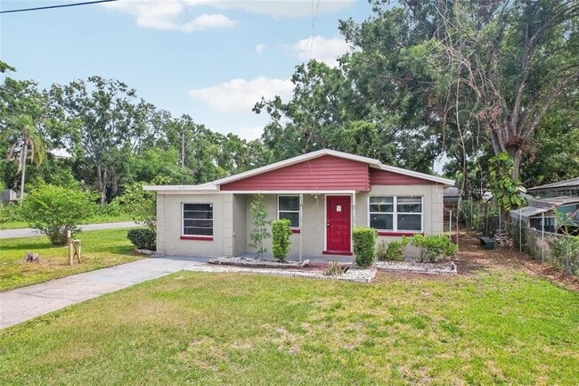 Building Photo - 7715 Deleuil Ave