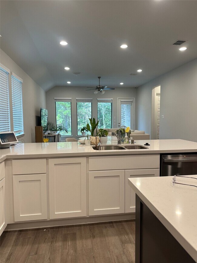 Building Photo - 107 Harlequin Duck Ct