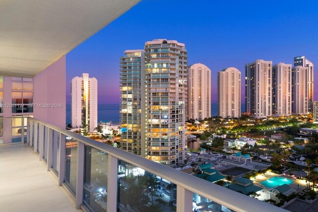 Building Photo - 300 Sunny Isles Blvd