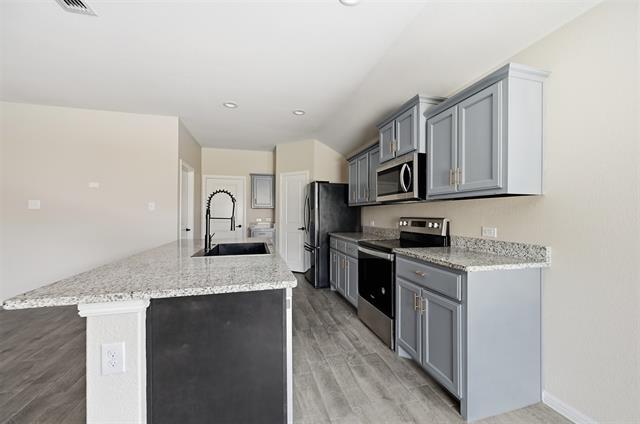 Building Photo - 405 Houndstooth Dr