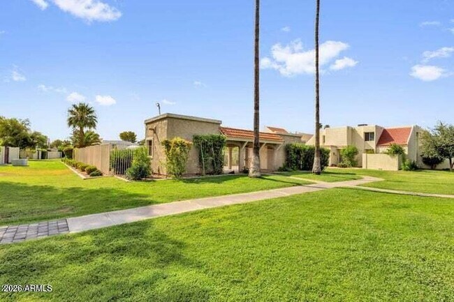 Building Photo - 6040 N 79th St