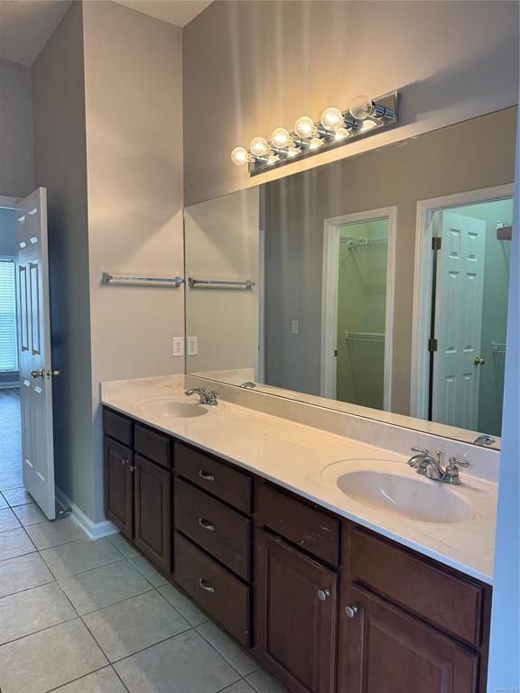 Building Photo - 119 Grasmere Ct