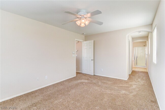 Building Photo - 2728 Kona Crest Ave