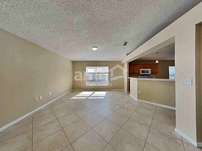 Building Photo - 5276 Mansford Pl