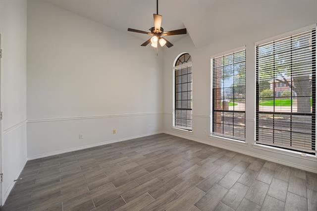 Building Photo - 2318 Southbay Cir