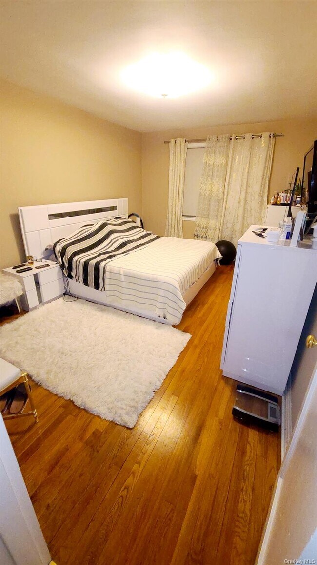 Building Photo - 105-26 63rd Rd