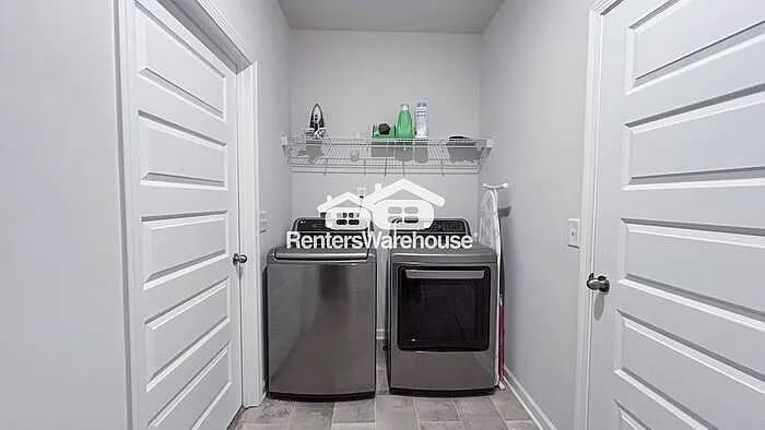 Building Photo - 5023 Pintail Dr
