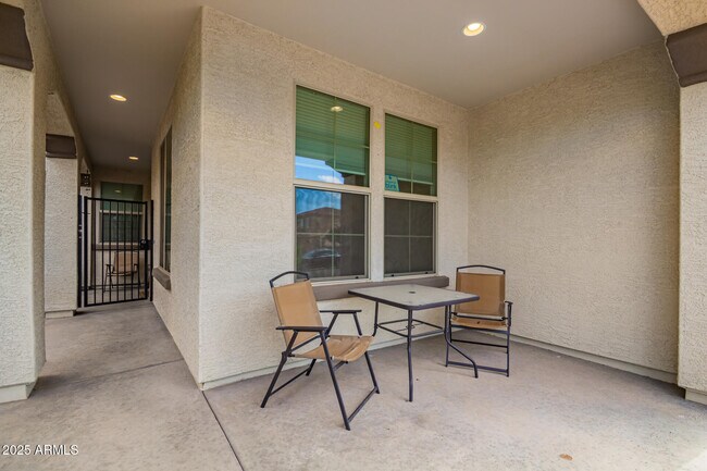 Building Photo - 5221 N 79th Dr