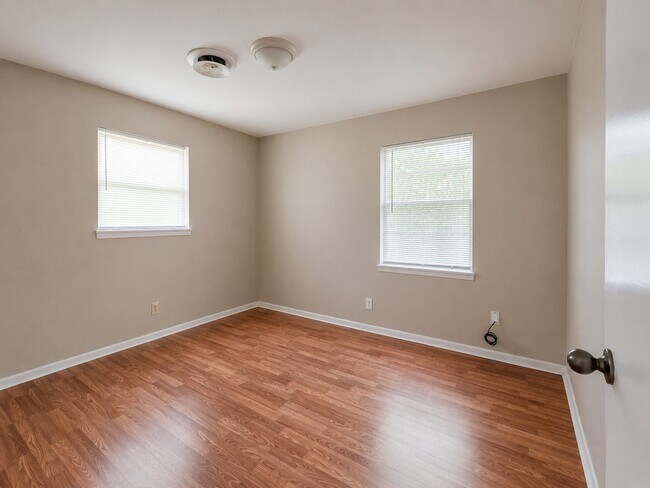 Building Photo - Charming & Convenient Home in Killeen, TX!