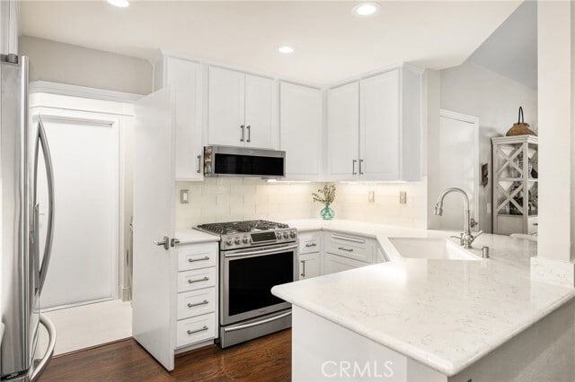 Building Photo - 61 Montara Dr