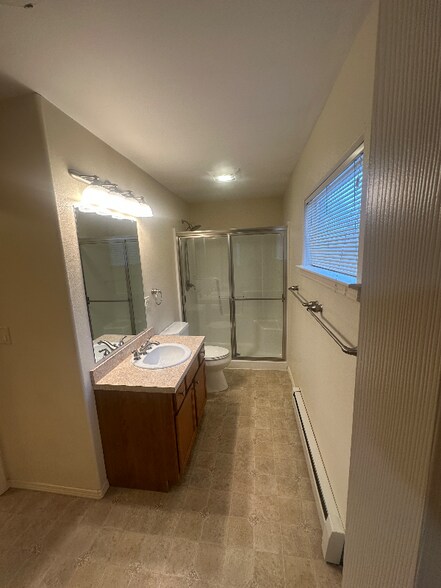 Building Photo - 6140 Austin St