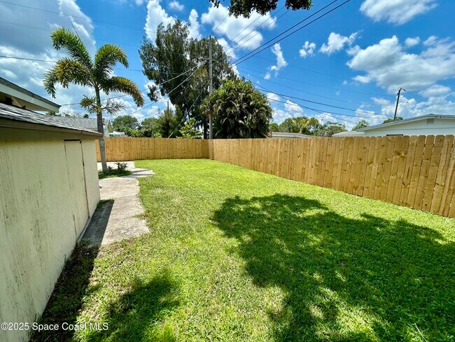 Building Photo - 4036 Knight Ave