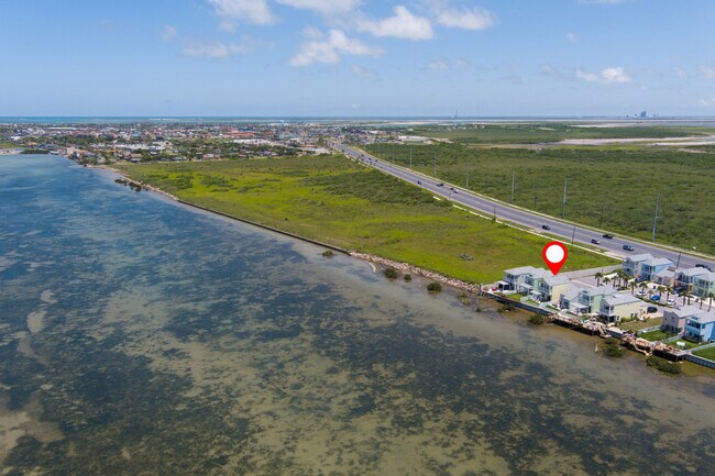 Building Photo - 106 Las Joyas Blvd