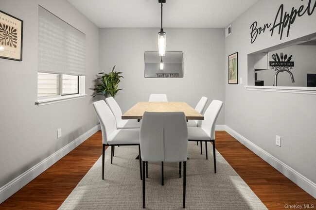 Building Photo - 50 Bayberry Dr