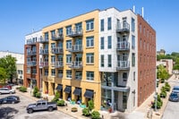 Building Photo - e5w Building