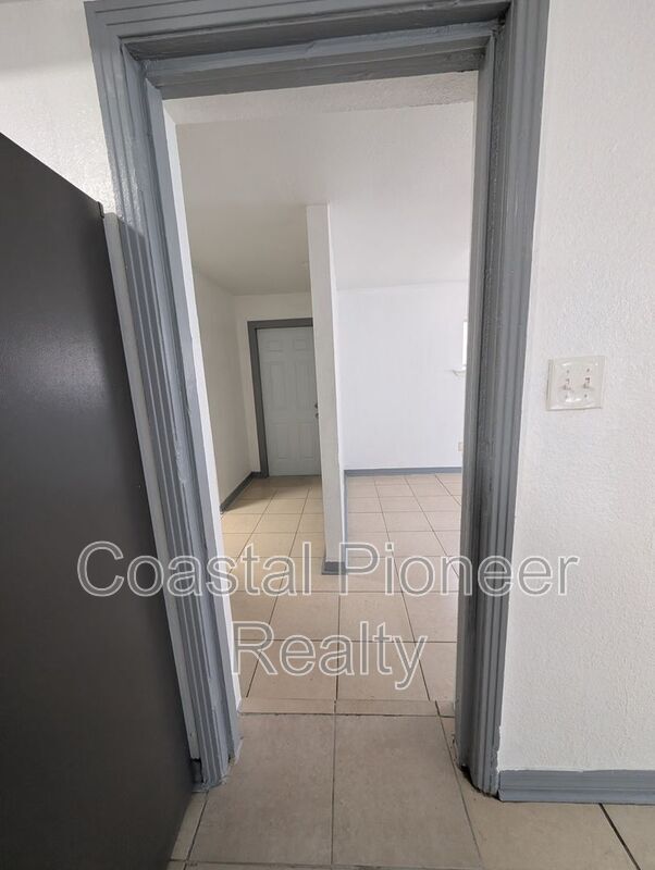 Building Photo - 3721 N Whittier St