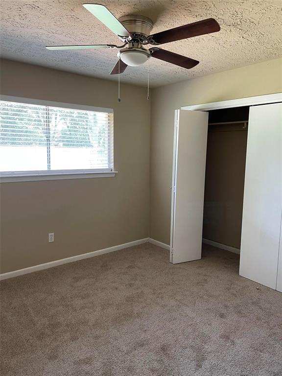 Building Photo - 10306 Twin Hills Ct