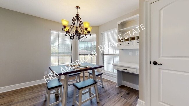 Building Photo - 18 Meigs Dr