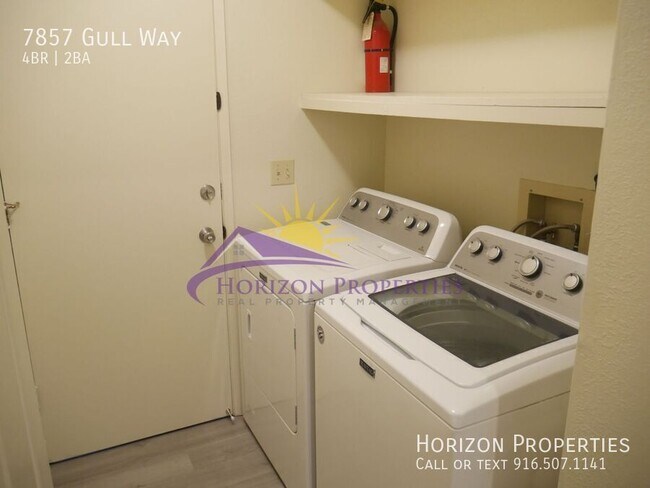 Building Photo - 7857 Gull Way