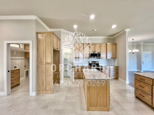 Building Photo - Tontitown- Single-Family Home- Beautiful Blakely Plan