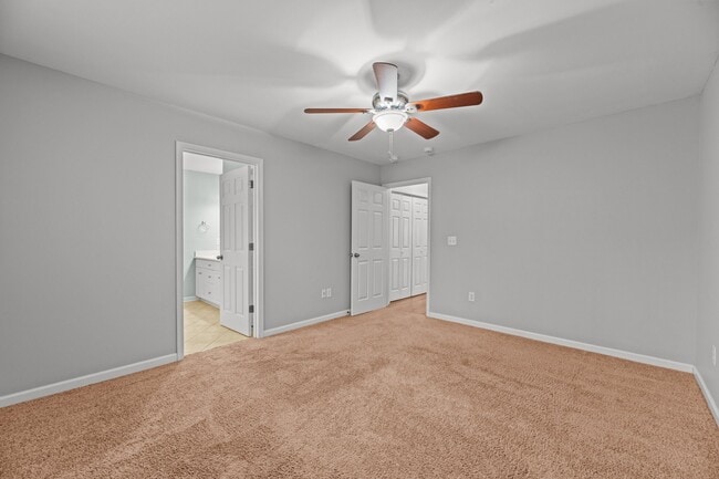 Building Photo - 180 Crooked Run Dr