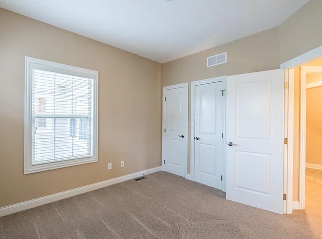 side bedroom - 4223 Tuller Ridge Dr