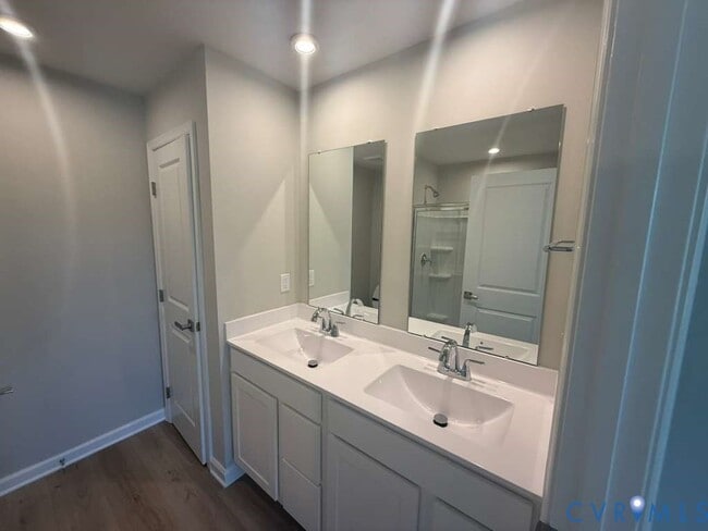Building Photo - 509 portal Cir