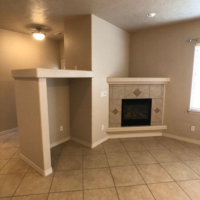 Building Photo - City of Grand Junction 2 Bedroom townhouse