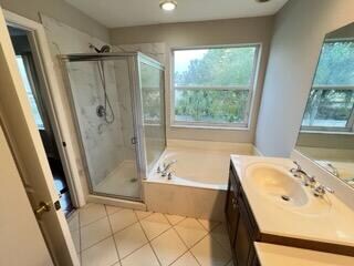 Building Photo - 9142 Dupont Pl