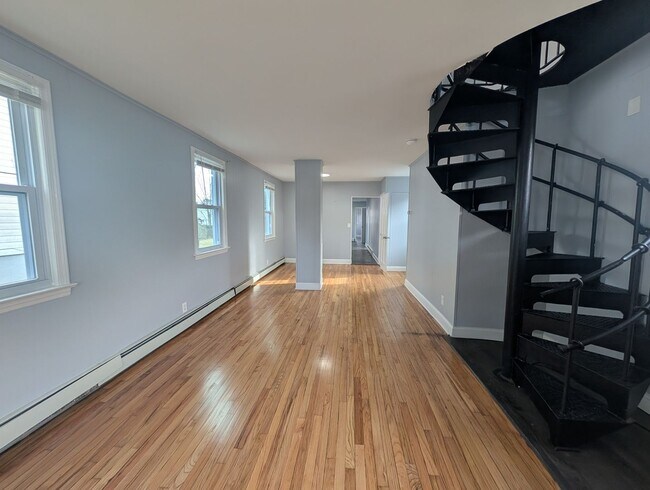 Building Photo - 234 Fisher Ave