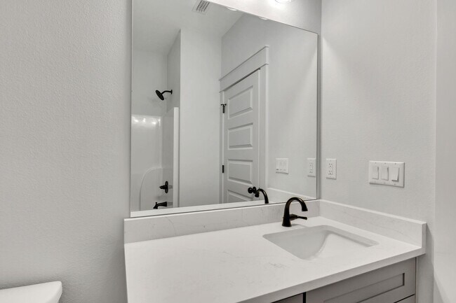 Building Photo - 6436 Kylito Cir